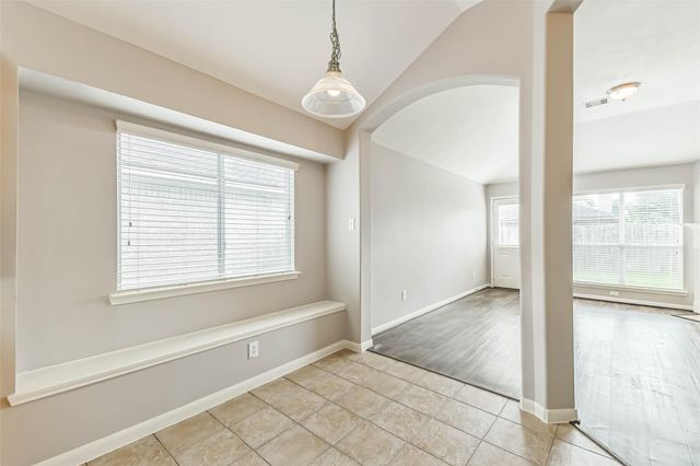 13831 Hillingdale Lane, Houston, TX 77070