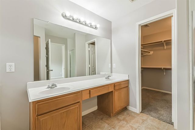 13831 Hillingdale Lane, Houston, TX 77070