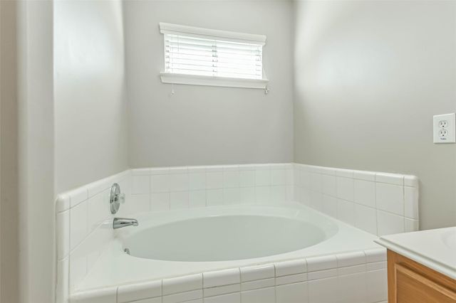 13831 Hillingdale Lane, Houston, TX 77070