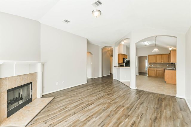 13831 Hillingdale Lane, Houston, TX 77070