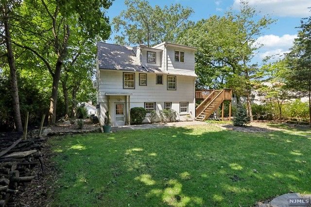 6 Shady Terrace, Wayne, NJ 07470