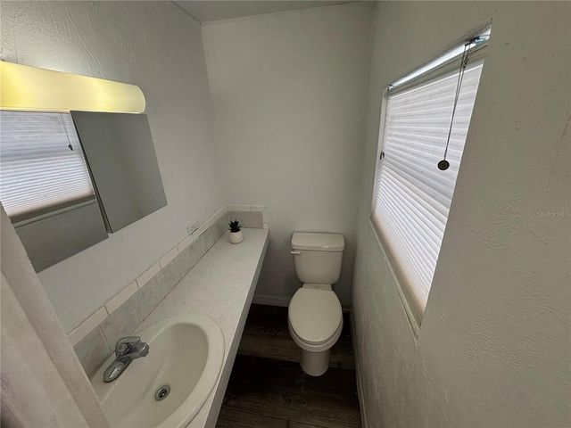 5480 PINELAND AVENUE, Port Orange, FL 32127
