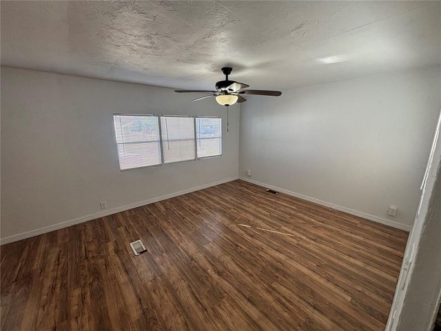 5480 PINELAND AVENUE, Port Orange, FL 32127