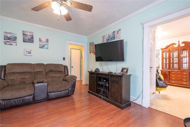 1218 23rd ST, Newport News, VA 23607