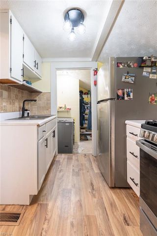 1218 23rd ST, Newport News, VA 23607