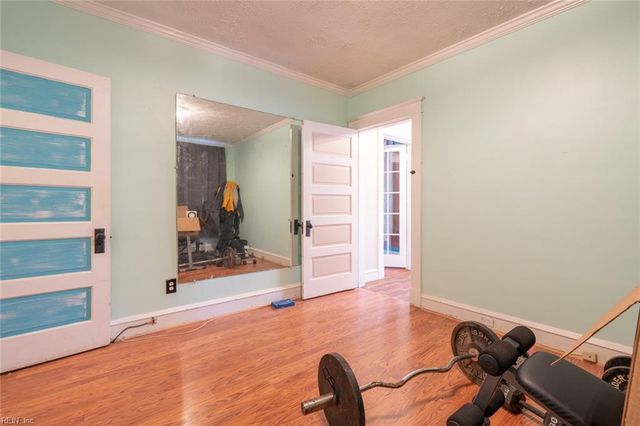 1218 23rd ST, Newport News, VA 23607