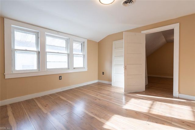 1218 23rd ST, Newport News, VA 23607