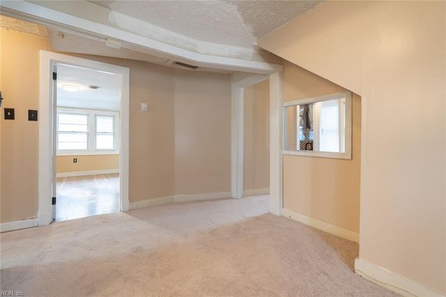 1218 23rd ST, Newport News, VA 23607