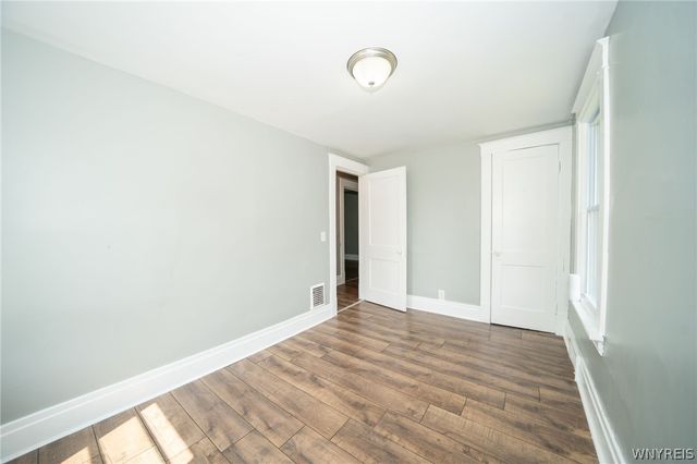 1848 Michigan Avenue, Niagara Falls, NY 14305