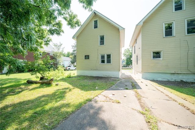 1848 Michigan Avenue, Niagara Falls, NY 14305