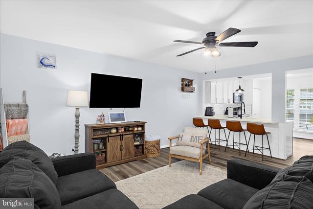 3547 BRICKWALL LN, Pasadena, MD 21122