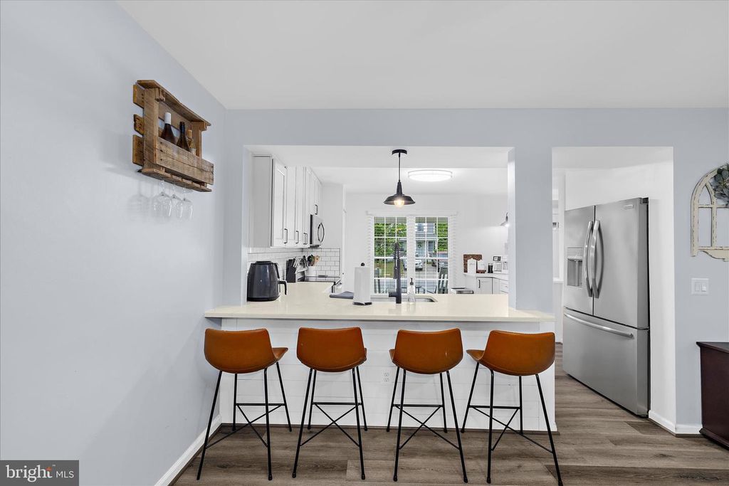 Image 15 of property listing at 3547 BRICKWALL LN, Pasadena, MD 21122