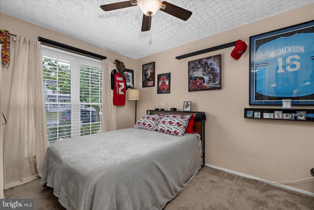 Image 21 of property listing at 3547 BRICKWALL LN, Pasadena, MD 21122