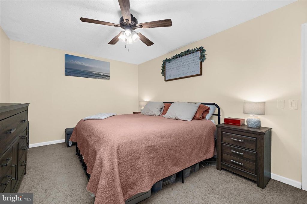 Image 34 of property listing at 3547 BRICKWALL LN, Pasadena, MD 21122
