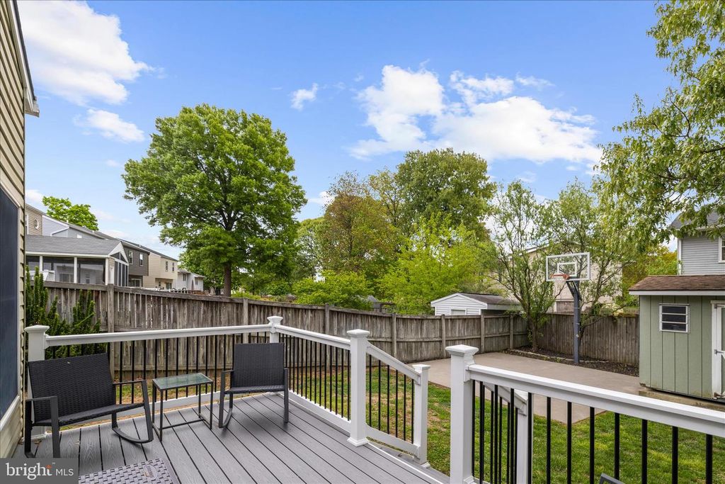 Image 49 of property listing at 3547 BRICKWALL LN, Pasadena, MD 21122