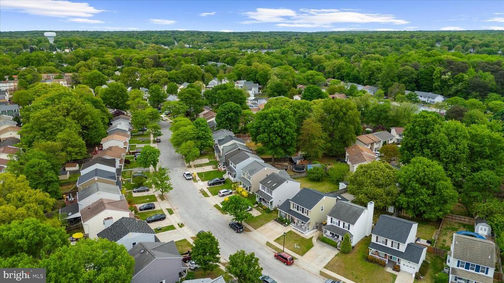 Image 54 of property listing at 3547 BRICKWALL LN, Pasadena, MD 21122