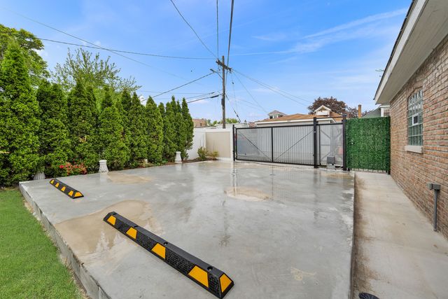 1226 S 60th Court 2, Cicero, IL 60804