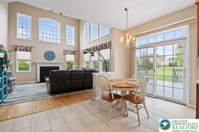 7128 Periwinkle Drive, Lower Macungie Twp, PA 18062