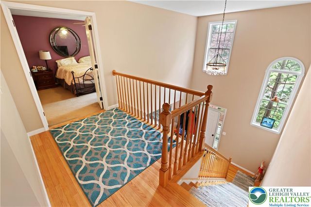 7128 Periwinkle Drive, Lower Macungie Twp, PA 18062