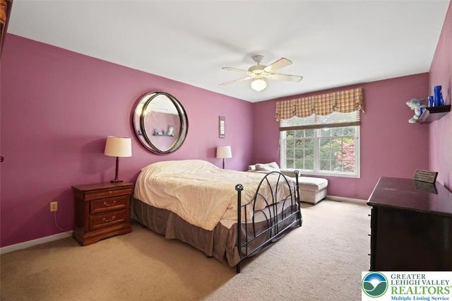 7128 Periwinkle Drive, Lower Macungie Twp, PA 18062