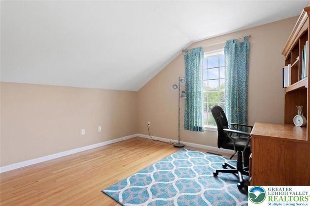 7128 Periwinkle Drive, Lower Macungie Twp, PA 18062