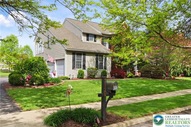 7128 Periwinkle Drive, Lower Macungie Twp, PA 18062