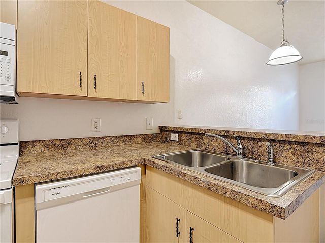 20202 INDIAN CREEK DRIVE 20202, Kissimmee, FL 34759