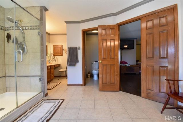 5435 N State Route 159, Edwardsville, IL 62025