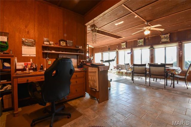 5435 N State Route 159, Edwardsville, IL 62025