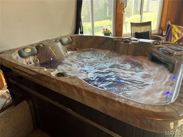 5435 N State Route 159, Edwardsville, IL 62025