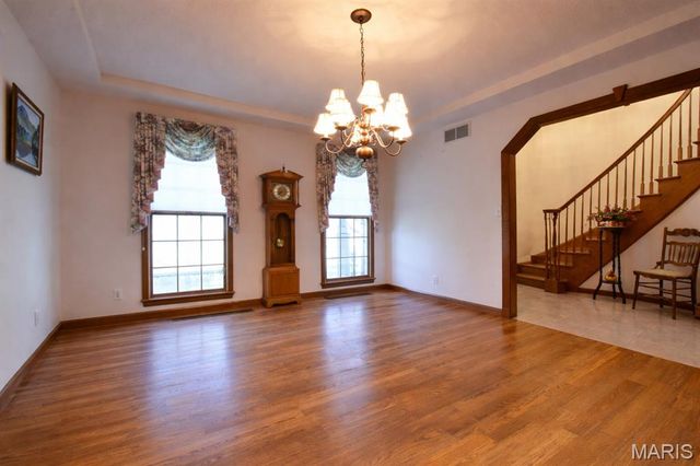 5435 N State Route 159, Edwardsville, IL 62025