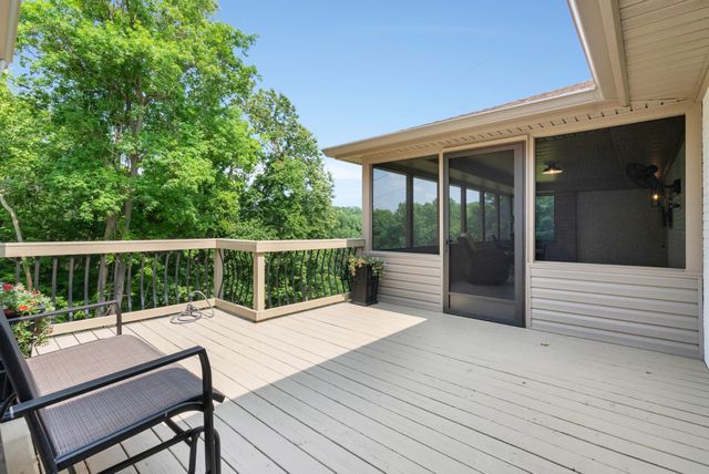 313 Fairway Dr, Clarksville, TN 37043