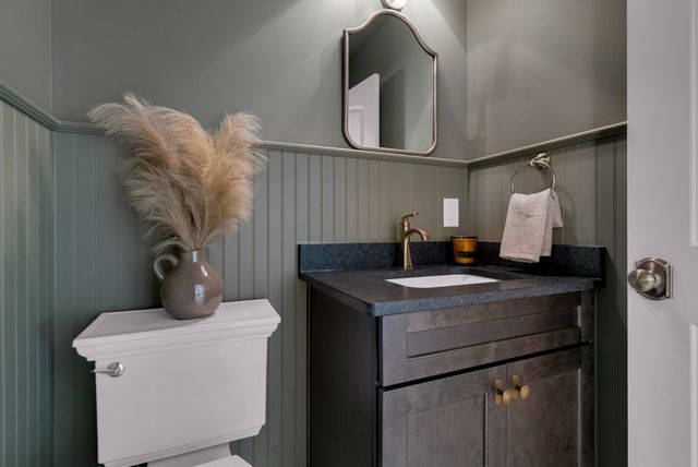 313 Fairway Dr, Clarksville, TN 37043