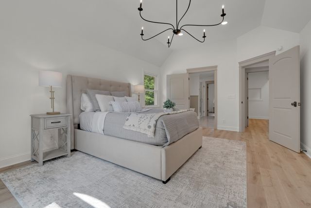 313 Fairway Dr, Clarksville, TN 37043