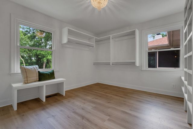 313 Fairway Dr, Clarksville, TN 37043