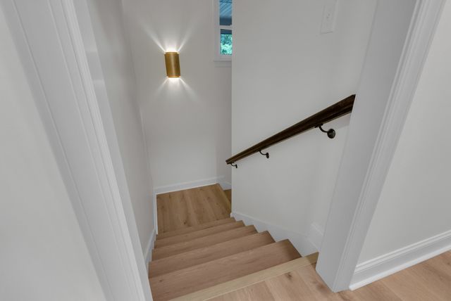 313 Fairway Dr, Clarksville, TN 37043