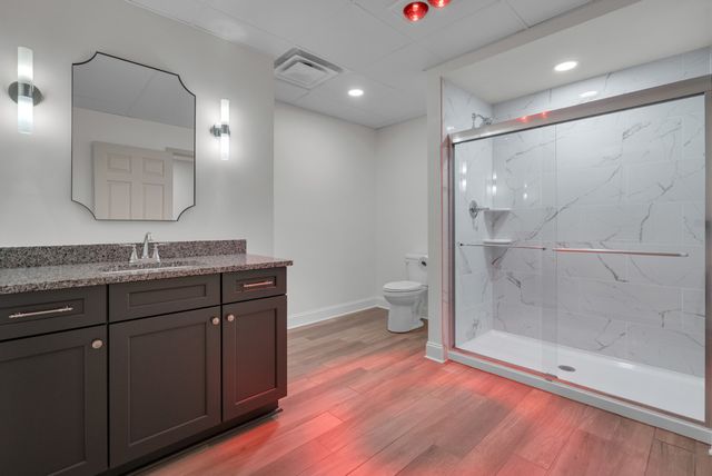 313 Fairway Dr, Clarksville, TN 37043