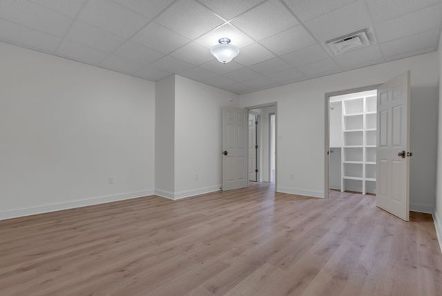 313 Fairway Dr, Clarksville, TN 37043