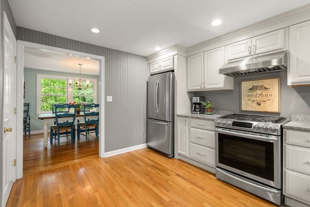 26 Peckham Hill Road, Sherborn, MA 01770