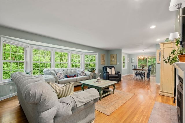 26 Peckham Hill Road, Sherborn, MA 01770