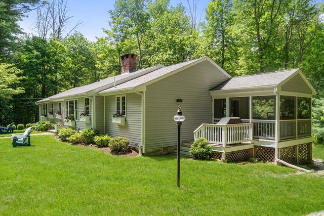 26 Peckham Hill Road, Sherborn, MA 01770