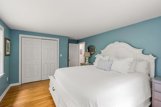26 Peckham Hill Road, Sherborn, MA 01770