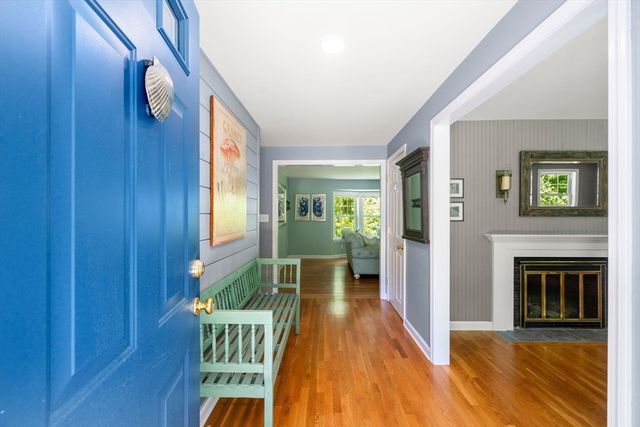 26 Peckham Hill Road, Sherborn, MA 01770