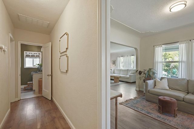 1121 S Pleasant Ave, Lodi, CA 95240