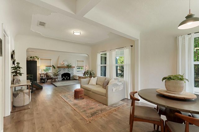 1121 S Pleasant Ave, Lodi, CA 95240