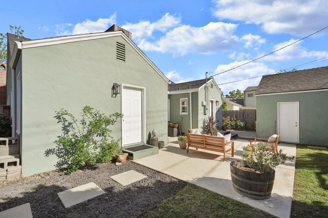 1121 S Pleasant Ave, Lodi, CA 95240