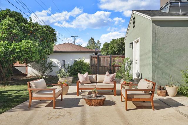 1121 S Pleasant Ave, Lodi, CA 95240