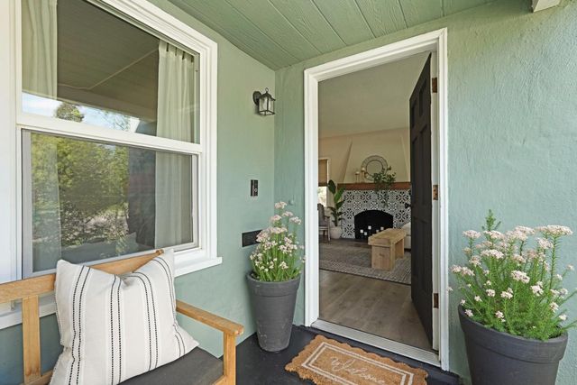 1121 S Pleasant Ave, Lodi, CA 95240