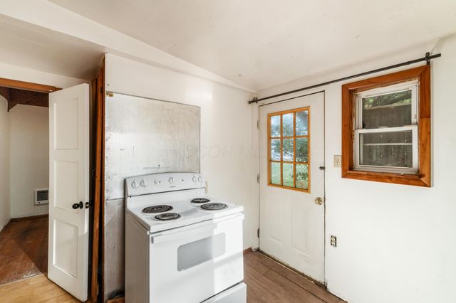 364 Barnes Avenue, Circleville, OH 43113