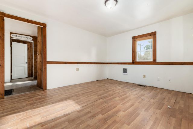 364 Barnes Avenue, Circleville, OH 43113